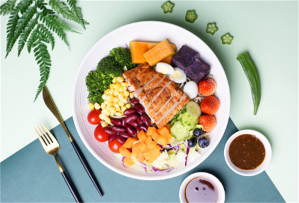 沙拉食刻自助售餐柜加盟