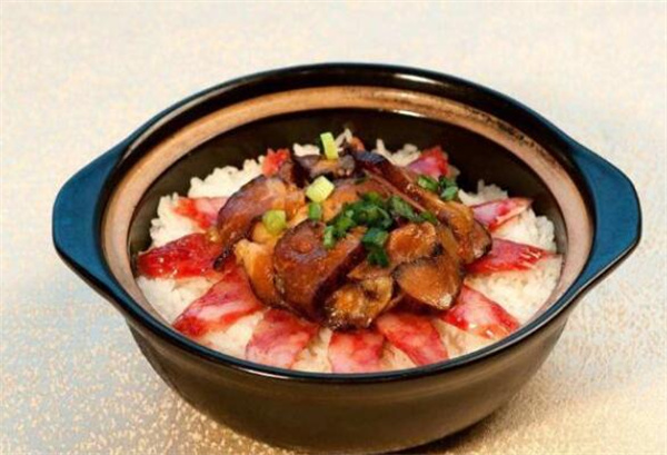 煲正点煲仔饭加盟