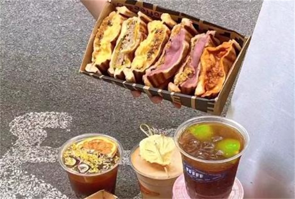 斐石fffff咖啡三明治加盟
