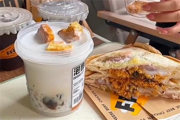 斐石fffff咖啡三明治加盟