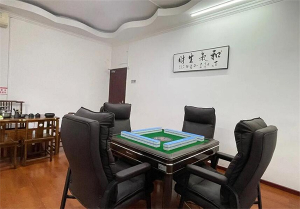 久雀自助棋牌室加盟费