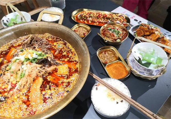 肚魁川渝冒肚