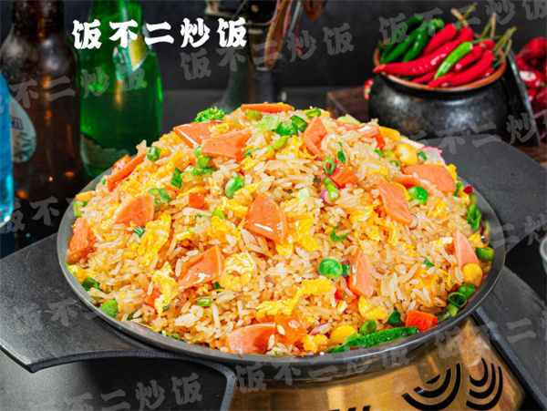 饭不二炒饭加盟