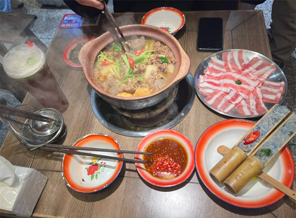老茶头牛腩煲