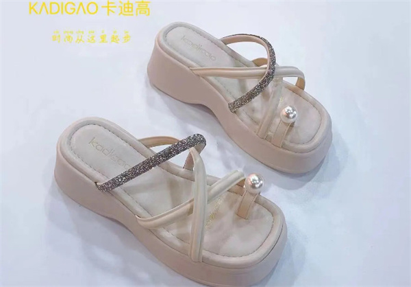 卡迪高鞋子加盟