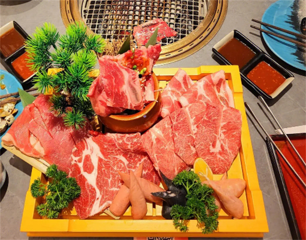 花肉匠自助烤肉加盟