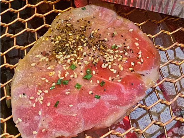花肉匠自助烤肉加盟