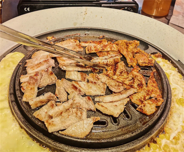 花肉匠自助烤肉加盟