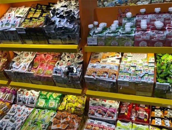 陈一鸣零食加盟