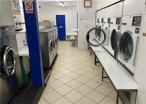 奥杰洗衣店加盟