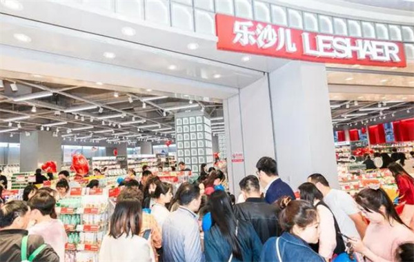 乐莎儿连锁店加盟