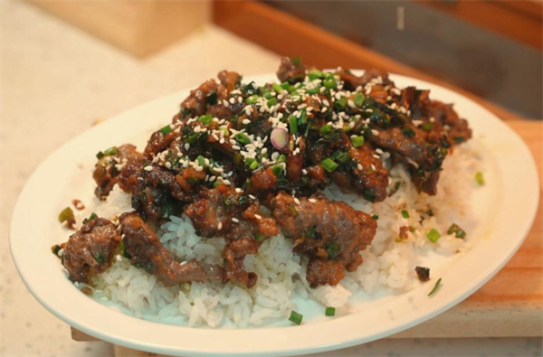烤肉盖饭加盟