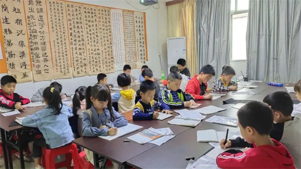 书法培训班加盟费