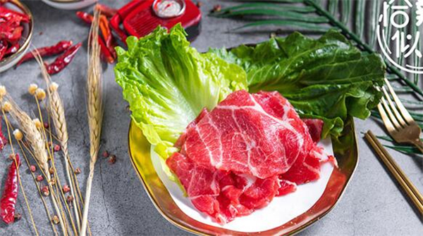 恰似辣年火锅冒菜加盟