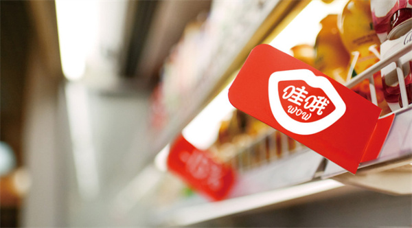 哇哦零食加盟