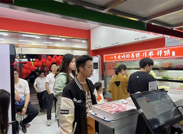 于飞成卷饼加盟