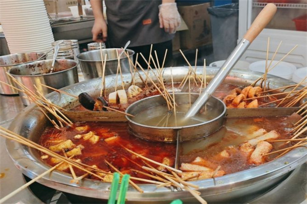荆州女人街串串加盟