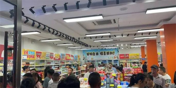 特麦隆折扣店加盟前景如何？