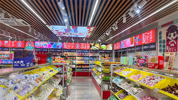 小食访零食加盟