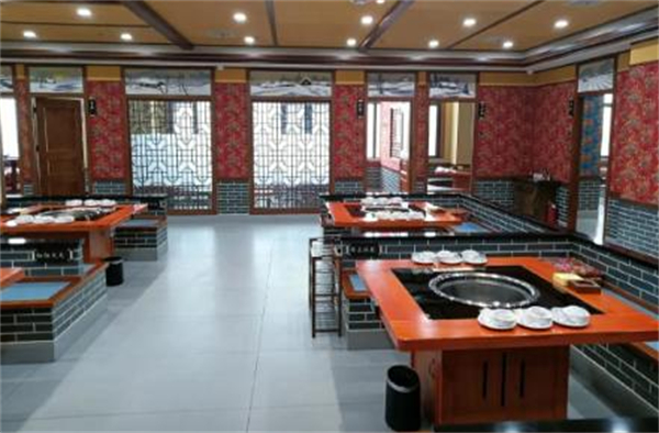 黑土地铁锅炖加盟