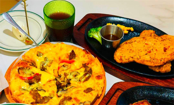 摩欧客意式餐厅加盟