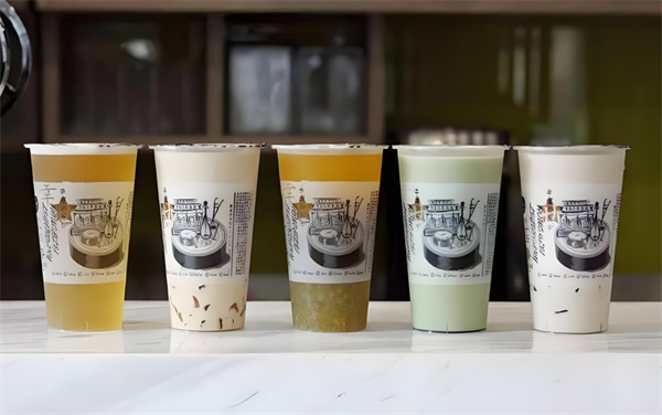 侯彩擂奶茶加盟