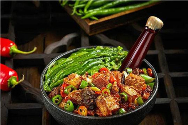 资食青年擂椒拌饭