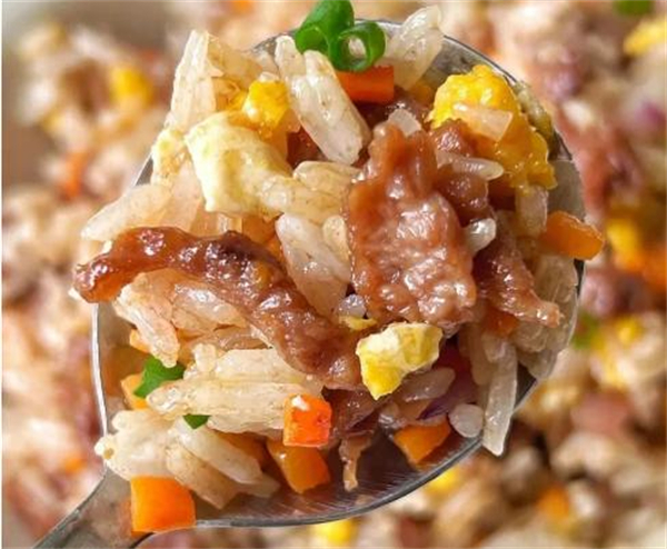 萌叔的炒饭