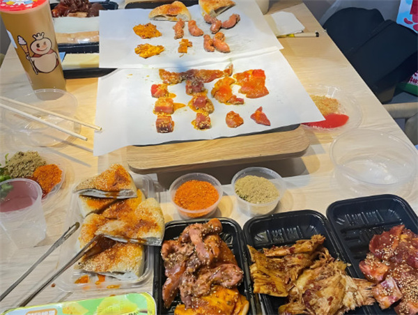 臻炙烤肉加盟