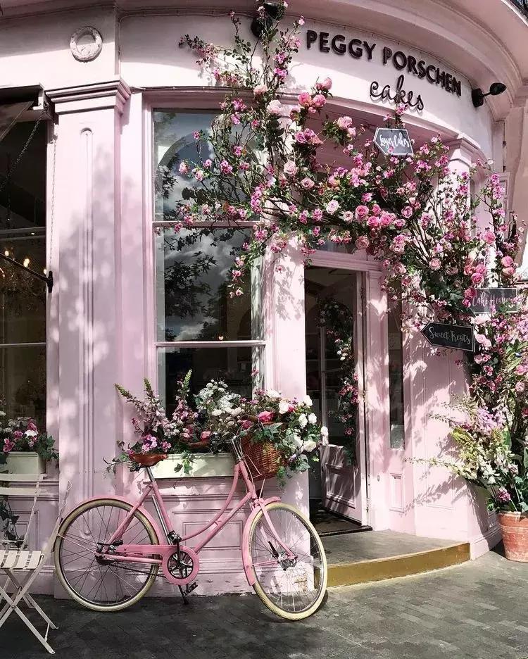 浪漫背后的商机：开花店挣钱吗？答案全在这里！