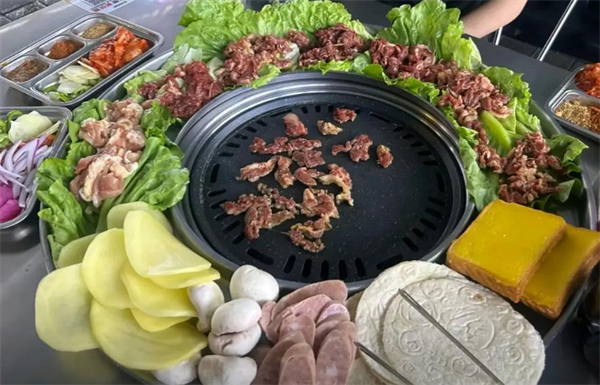 三肥七瘦烤肉加盟