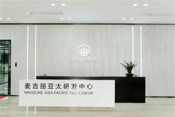 素颜三部曲加盟