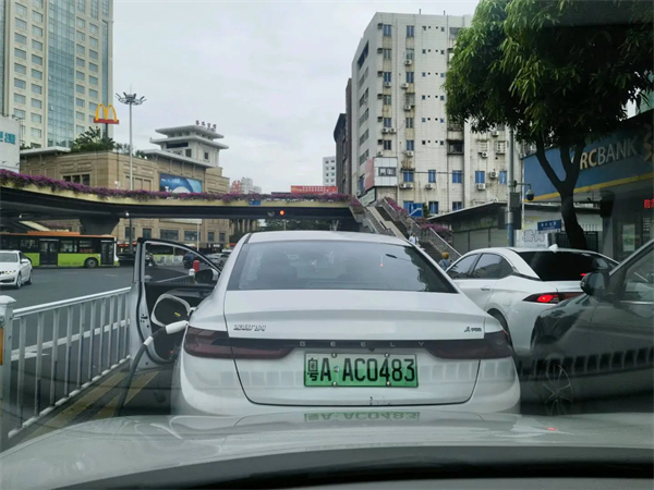 卜电救援