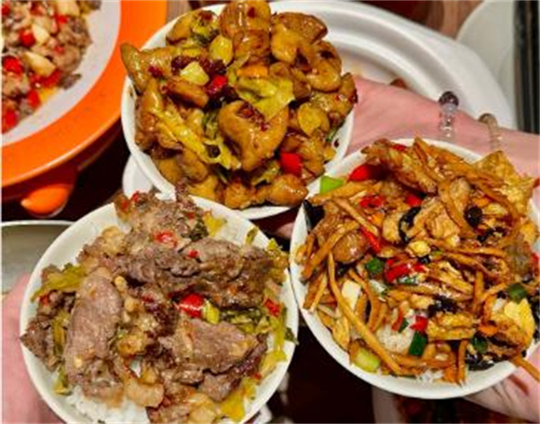 田老盒炒饭
